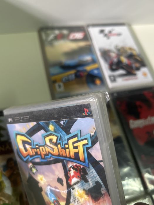 Jogos de Playsation  PSP ainda embalados no plastico