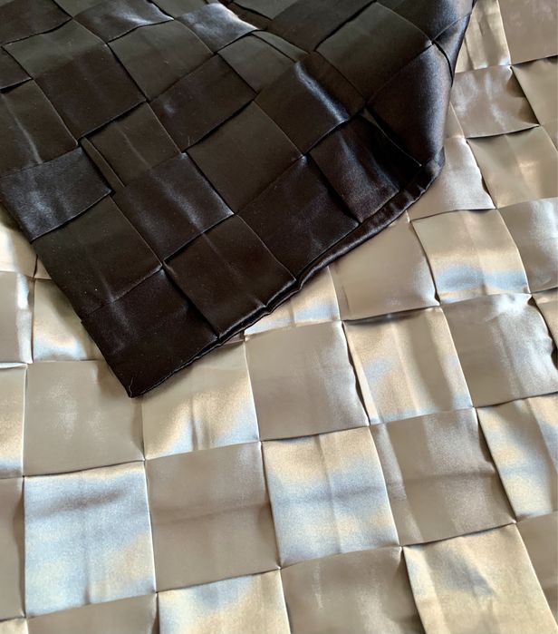 Almofada acetinada 45x45 (sem enchimento)