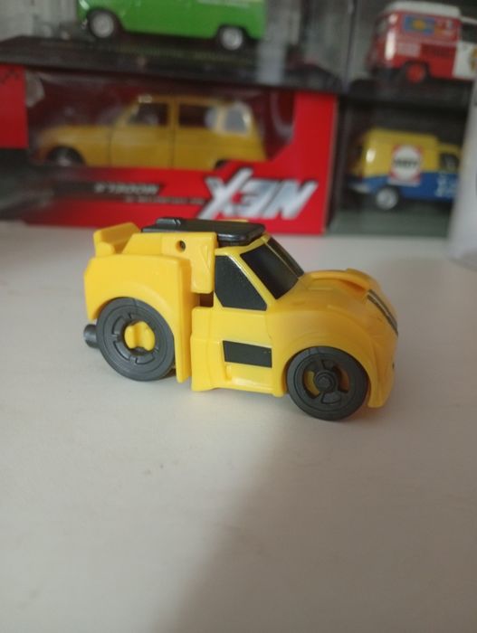 Transformers bumblebee482663595277690884