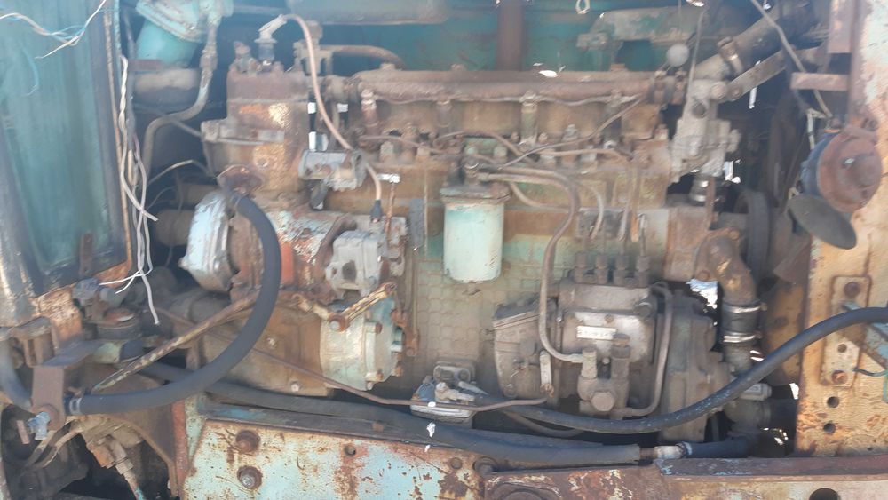 Екскаватор ЕО-2621В-2 продаю