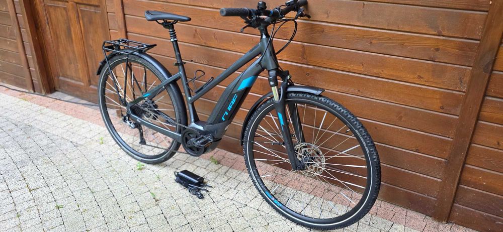CUBE Cross trekking 28 ( M 159-179cm ) Bosch Lubzina • OLX.pl