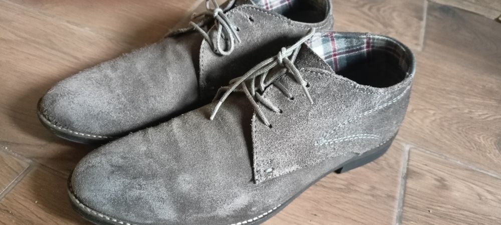 Półbuty 43 Pier One