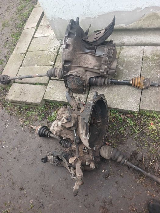 Продам коробку передач на авто део ланос