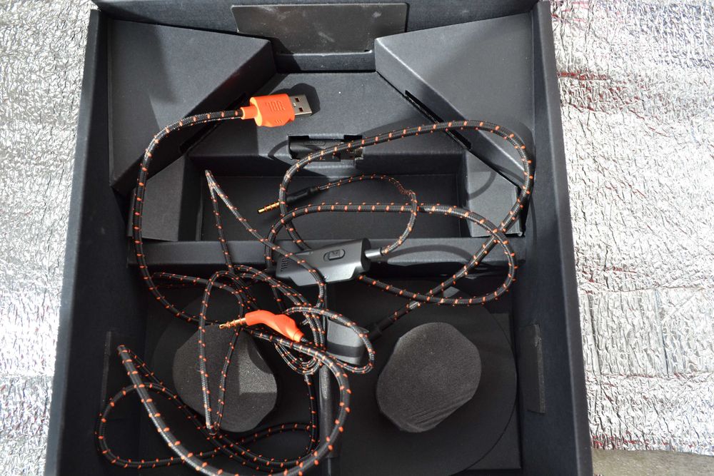 Ігрові навушники JBL Quantum 610 Wireless Black