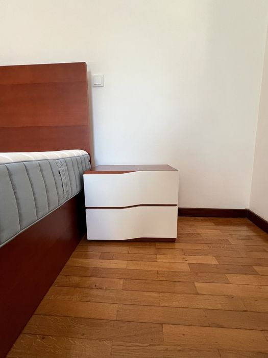 Quarto completo , madeira boa qualidade