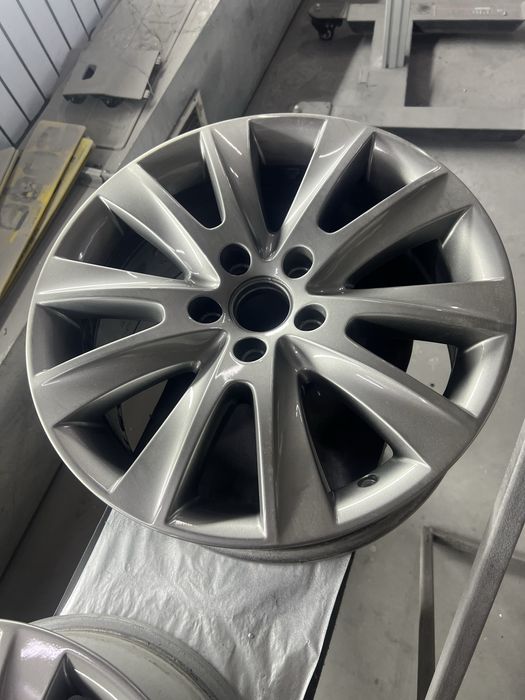 VW Tiguan диски R17