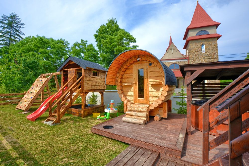 Domek Całoroczny nad Jeziorem Solińskim Bieszczady Sauna Jacuzzi