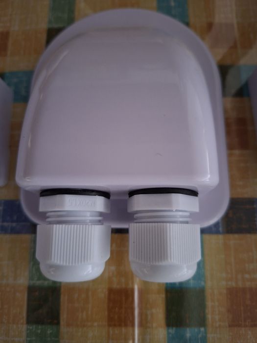 Suporte para painel solar autocaravana.