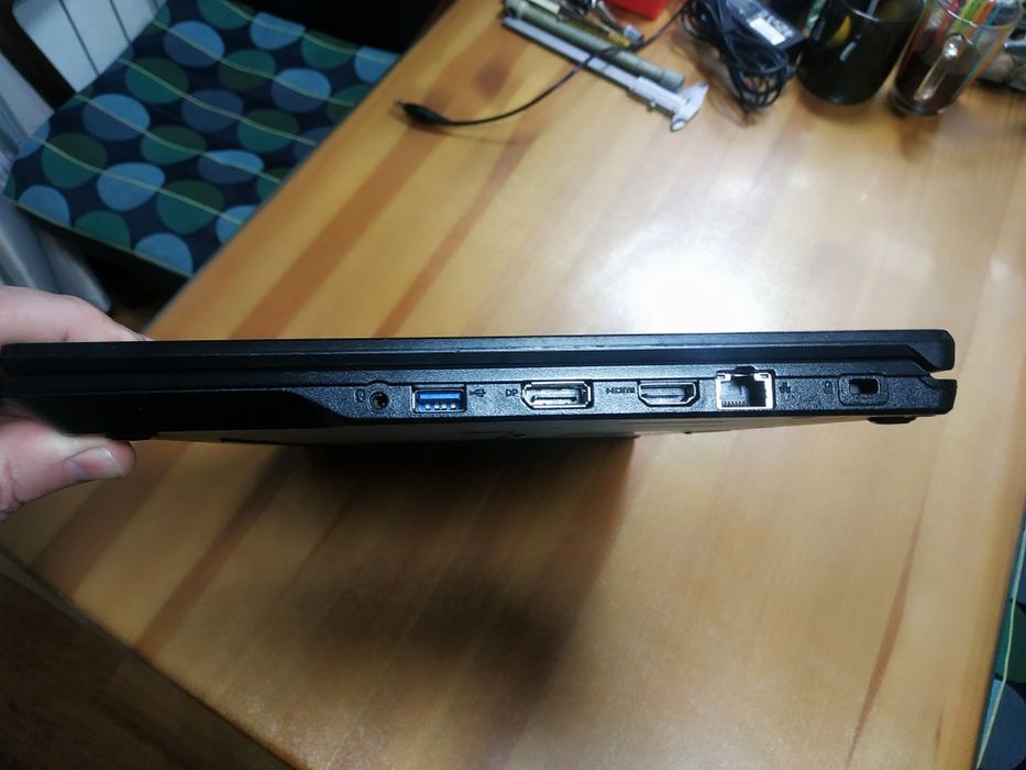 Fujitsu Lifebook E558 15.6 IPS i5 7200U 8GB SSD256