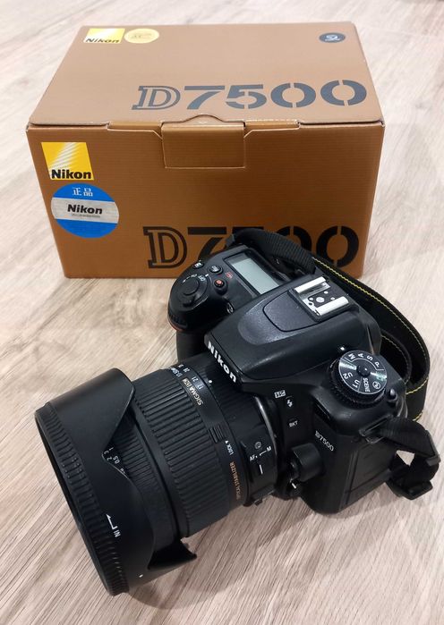 Nikon D7500 + Sigma AF 17-50mm f2.8 EX