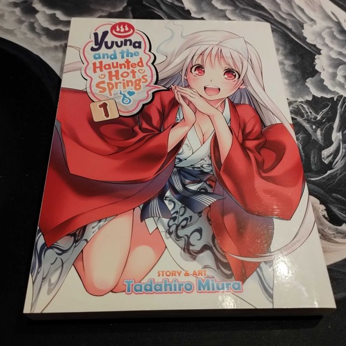 Yuuna and the Haunted Hot Springs, Vol. 1