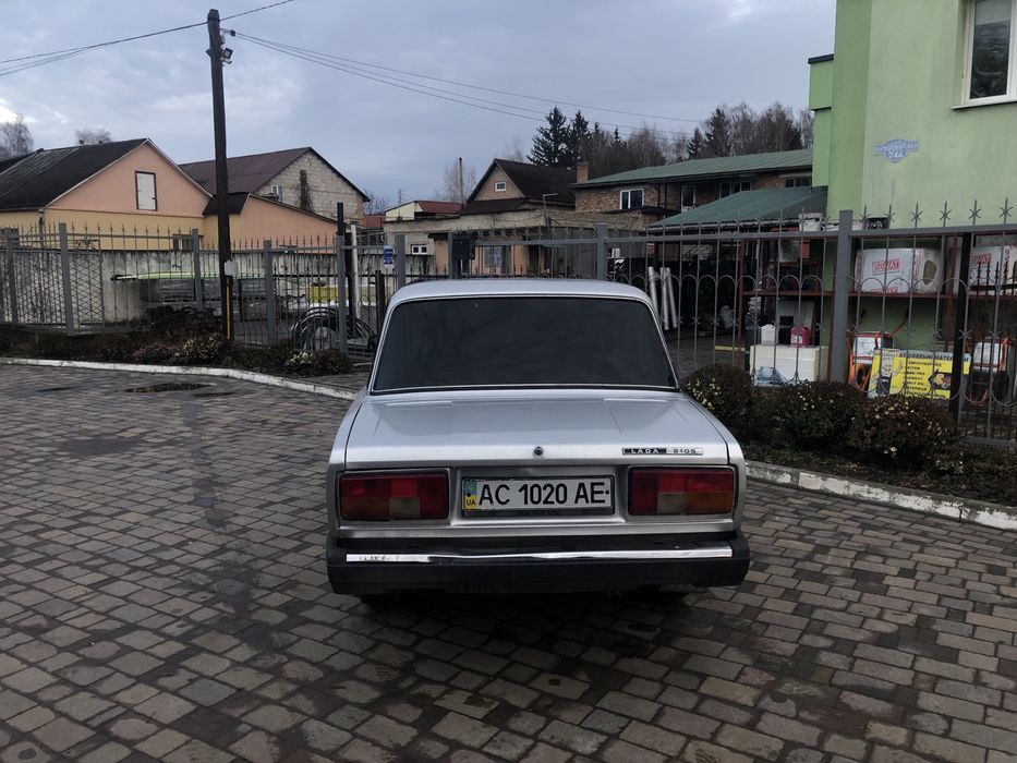 В продажі Ваз 2105