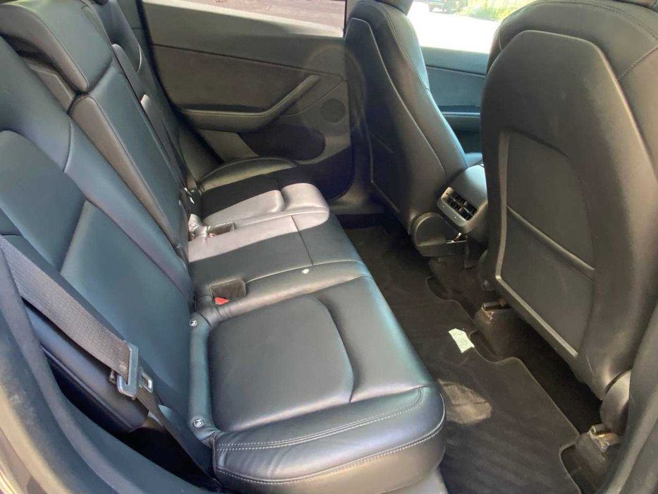 Tesla Model Y 2021 Long Range Dual motor