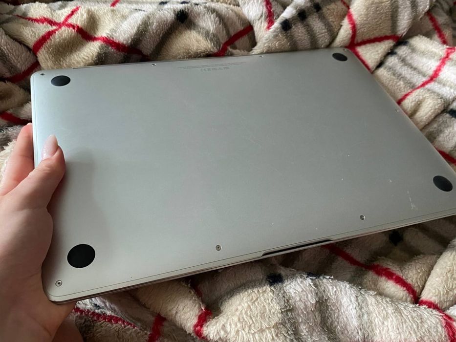 macbook air 13 2018 року 256гб