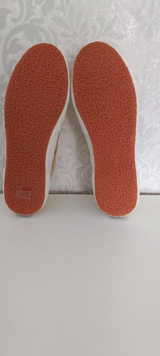 Buty trampki złote damskie Superga