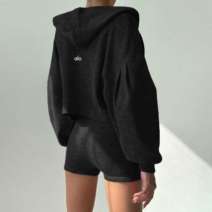 Спортивний костюм Alo Yoga Ribbed Three-Piece Tracksuit Black: 4
