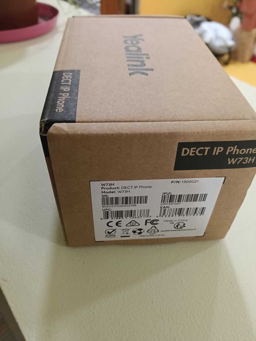 Yealink W73H novo na caixa