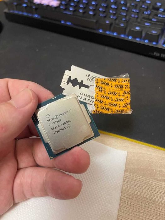 Скальпований Процесор Intel i7 7700k