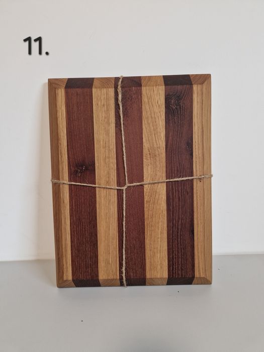 Deska drewniana ręcznie robiona