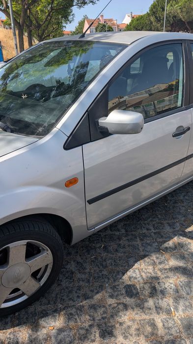 Ford Fiesta — fotografia 5