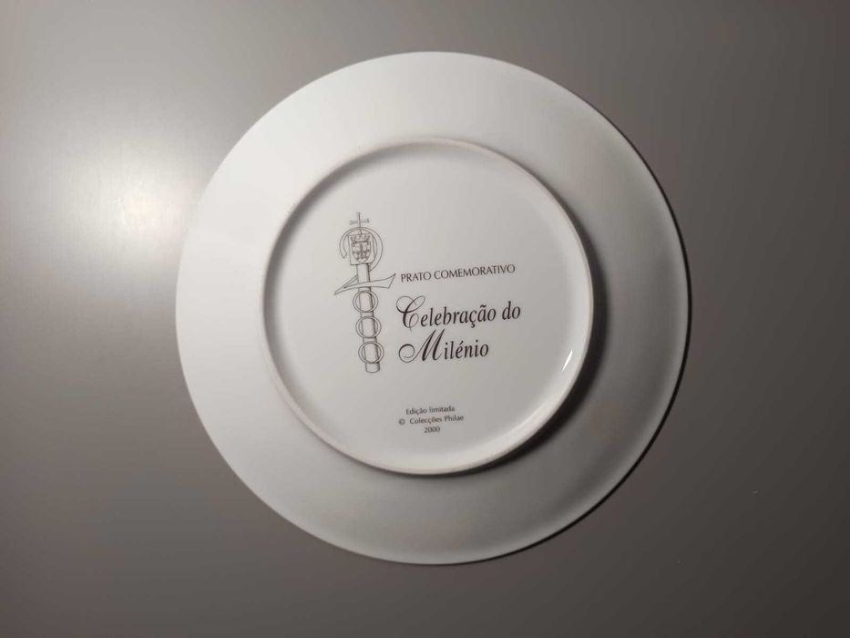 Prato Comemorativo “Celebração do Milénio” – Colecções Philae