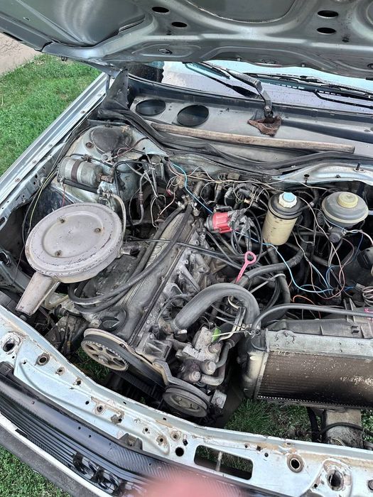 Audi 100 c3 2.3 e терміново