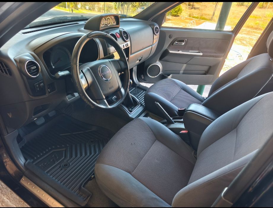 Isuzu Dmax 4x4 king cab Nacional 160cvs foto 2