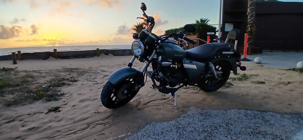 Keeway Superlight 125