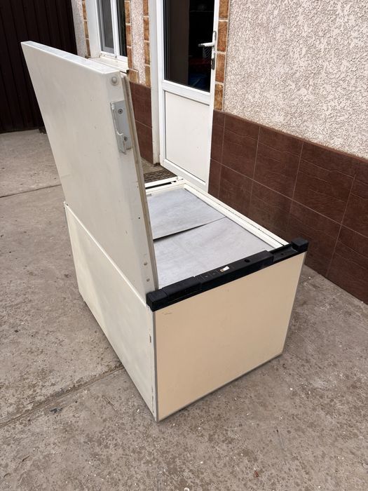 Морозильна камера