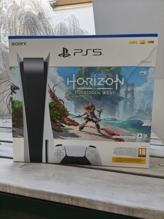 Mam na sprzedaż PS5 825 GB lub zamienię się na komputer z dopłatą.