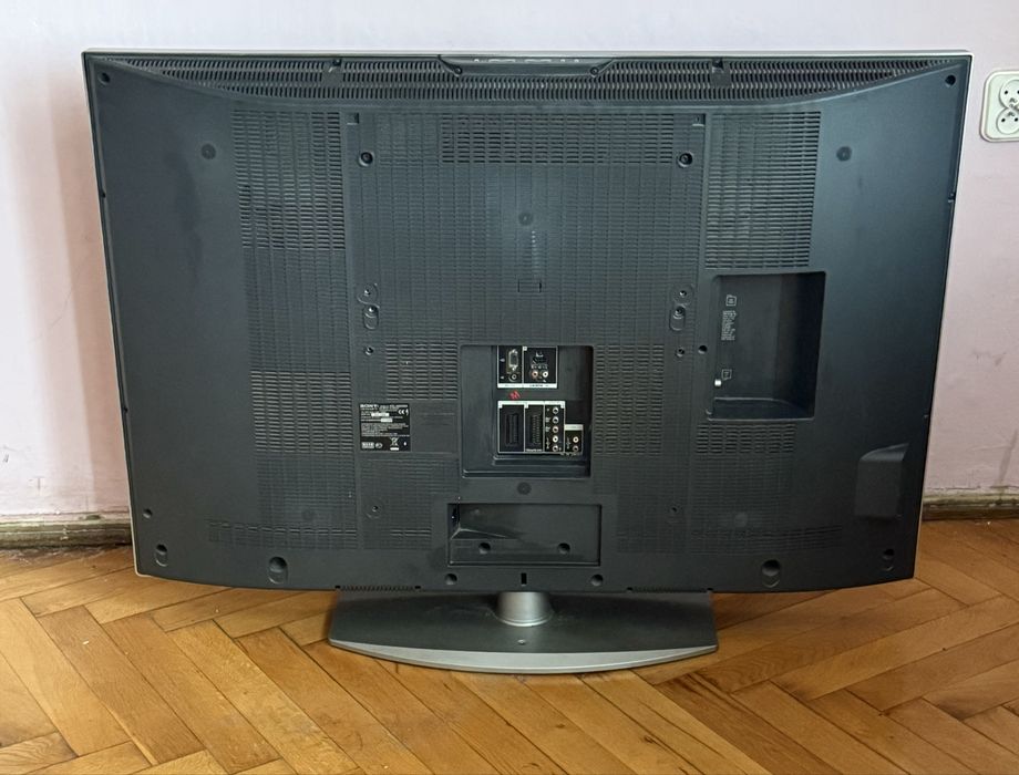 Telewizor Sony 46” LCD KDL-46S2000 – sprawny, pilot w zestawie
