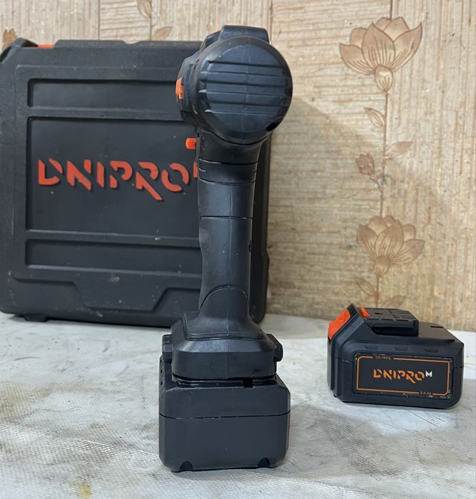Dnipro-M CD-182Q Шуруповерт 18V 2 АКБ Кейс