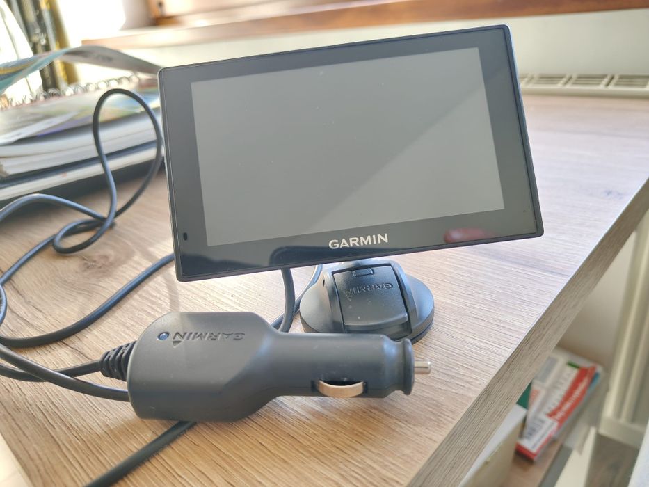 Garmin driveassist51
