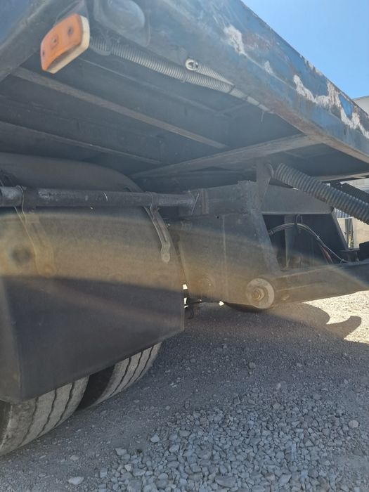 Reboque xico atrelado camião