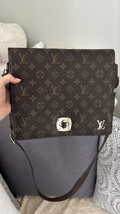 Louis Vuitton Torebka na ramię / listonoszka Monogram