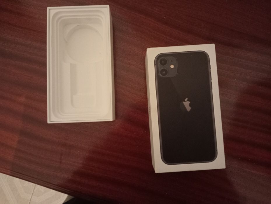 Caixa de iPhone 12- URGENTE