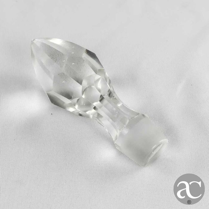 Garrafa em cristal estilo Val Saint Lambert, com gargalo em prata espanhola