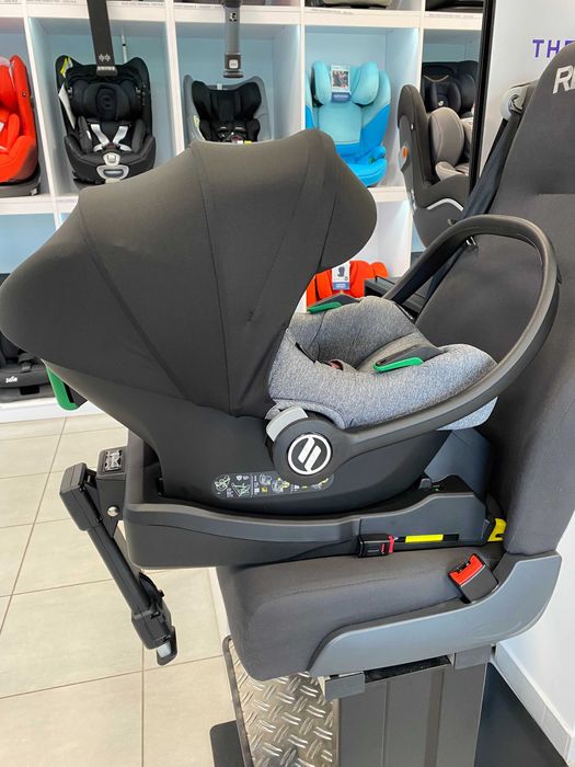 AVIONAUT Cosmo 2.0 SMART + baza Dock 2 na ISOFIX dla niemowlaków 87 cm