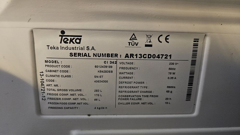 Frigorífico de encastre teka