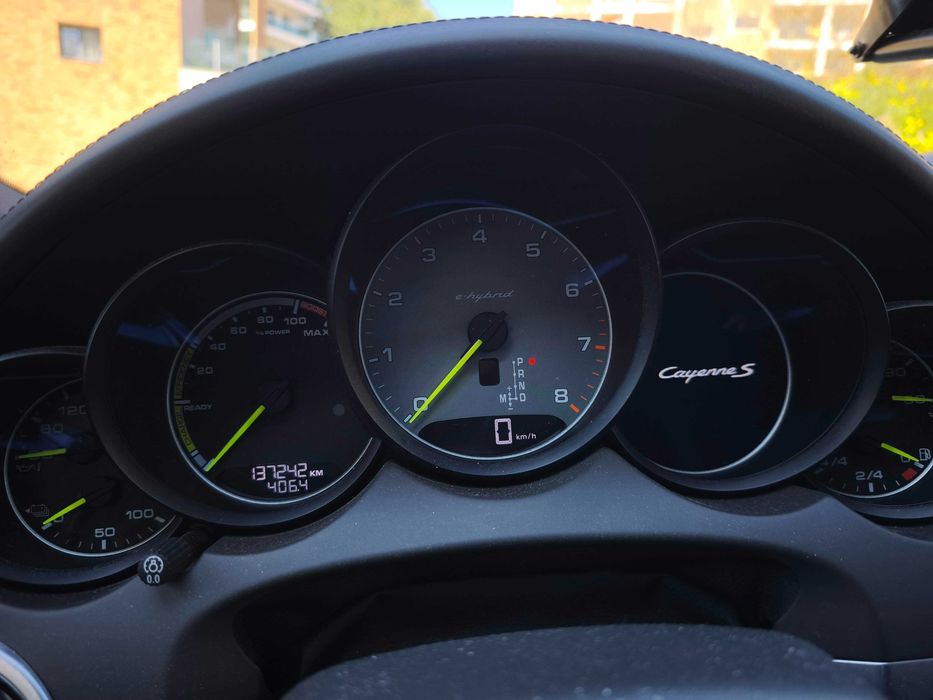 Porsche Cayenne E-Hybrid 2015