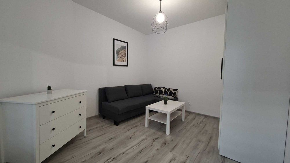 Funkcjonalna kawalerka - Pl. 3 Maja 10, Centrum, BRAK PROWIZJI