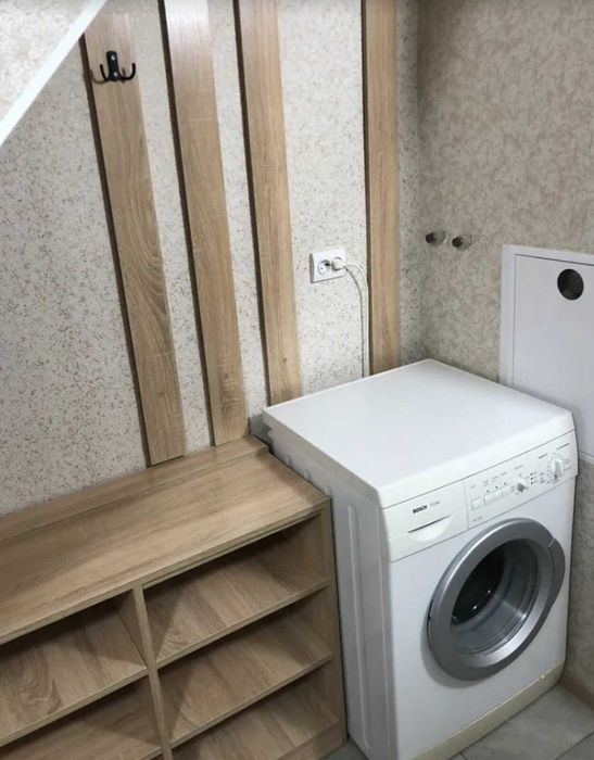 Оренда житла, 1-на кімната, для одного або декілька людей. Центр міста в приватному секторі біля фабрики Рошен. Гарні мови проживання, дзвоніть
