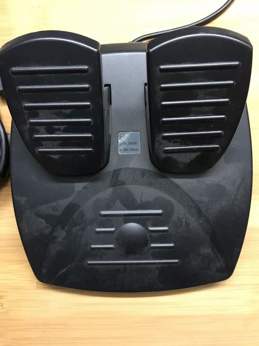 Steering Wheel with Controls and Gear Shifter, with Pedals for PS264739693048963121