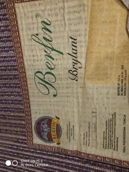 Dywan pokojowy wielokolorowy przewaga fioletu