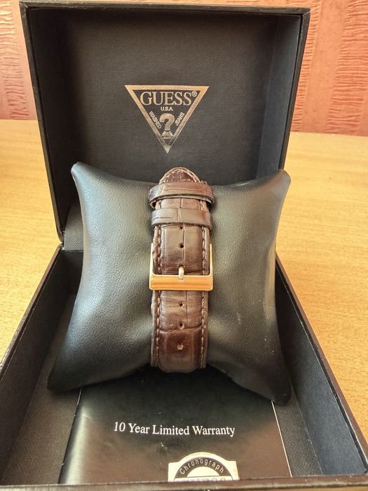 Часи guess waterpro
