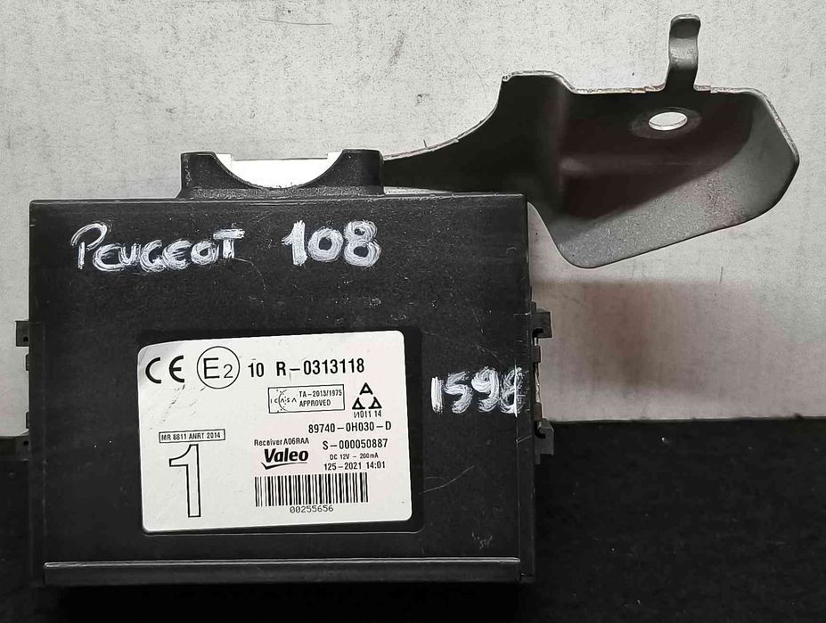 Módulo Eletrónico 89740-0H030-D - PEUGEOT 108