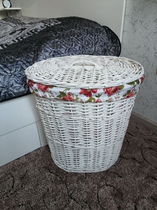 Продам большую корзину