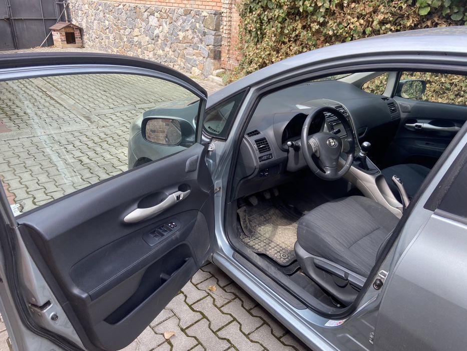 Toyota auris 2009