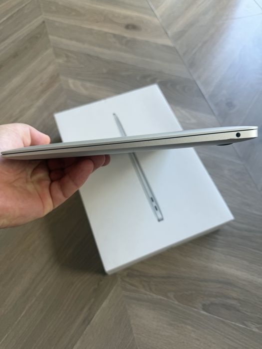 Macbook Air M1 2020