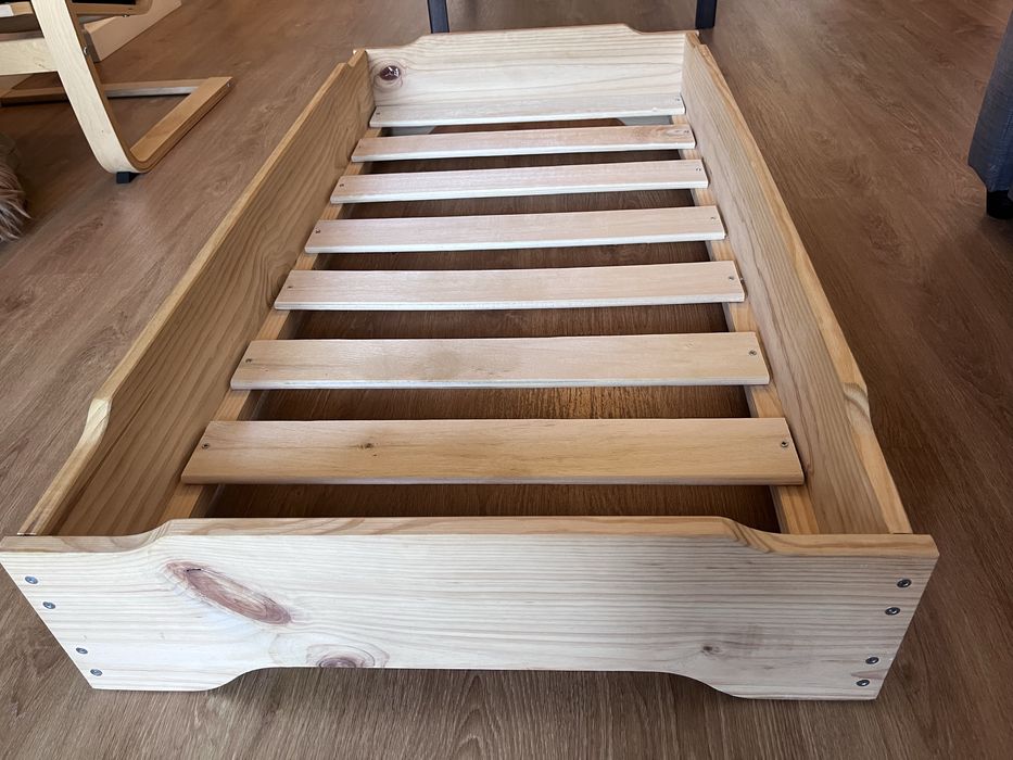 cama montessori empilhável 120x60 (duas)